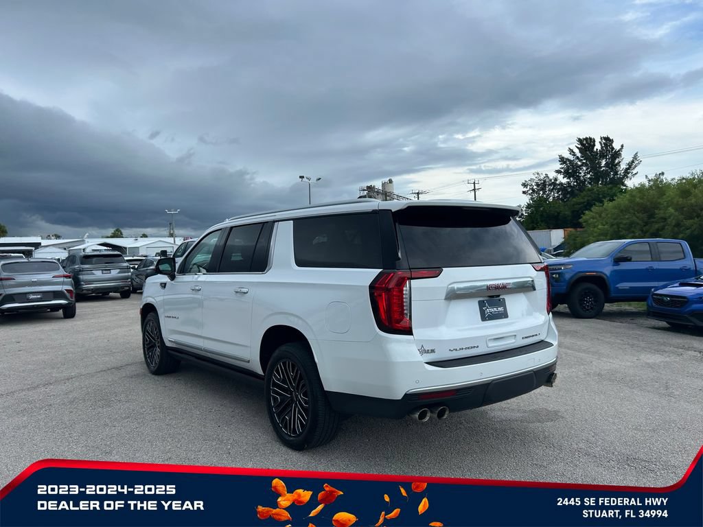 Used 2021 GMC Yukon XL Denali w/ Denali Premium Package RWD image 5