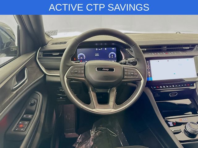 New 2026 Jeep Grand Cherokee Altitude image 21