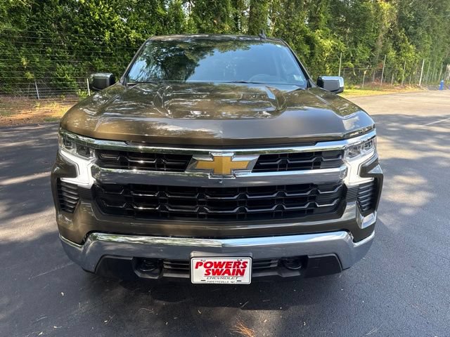 Used 2024 Chevrolet Silverado 1500 LT AWD/4WD image 8