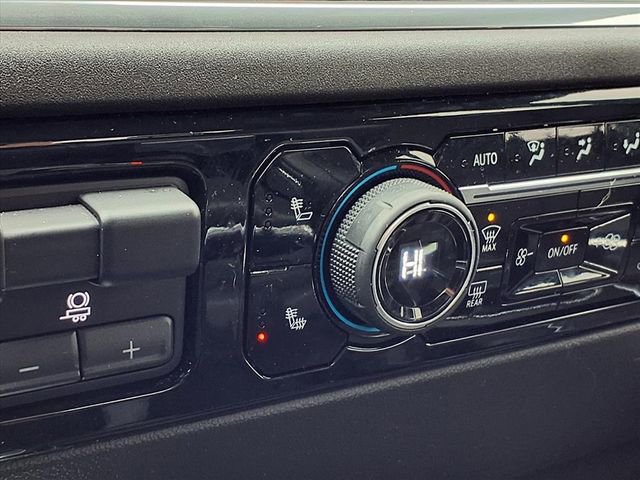 Used 2023 Chevrolet Silverado 1500 LT Trail Boss w/ Protection Package image 5