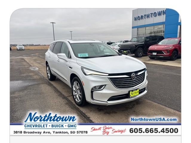 Used 2023 Buick Enclave Essence w/ Experience Buick Package image 31