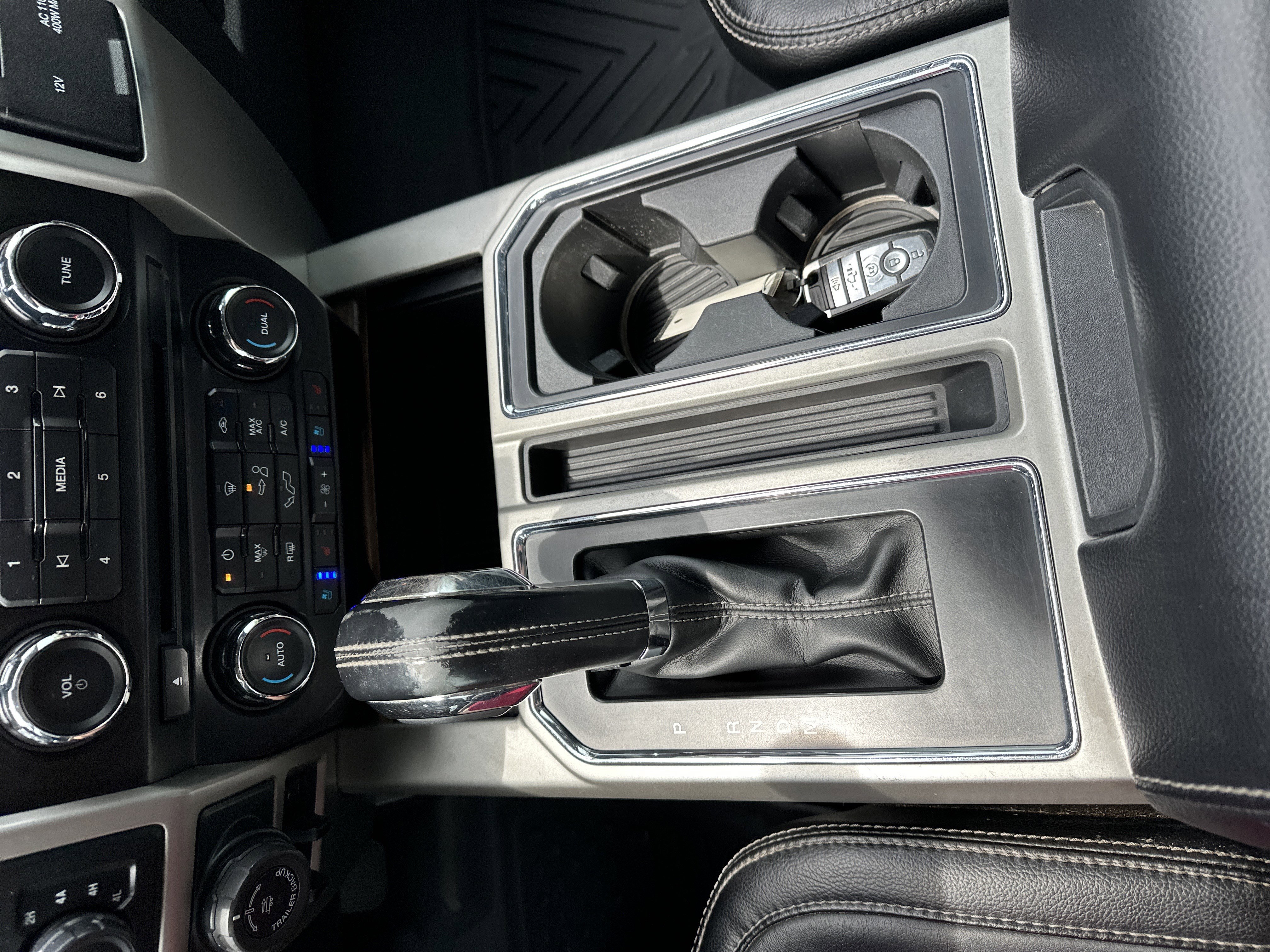 Used 2018 Ford F150 Lariat image 22