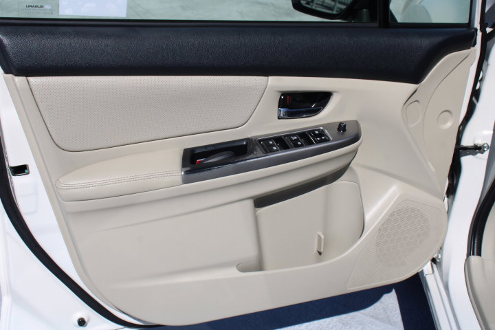 Used 2015 Subaru Impreza 2.0i Limited image 10