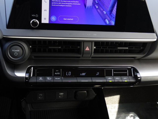 New 2026 Toyota Prius LE FWD image 22