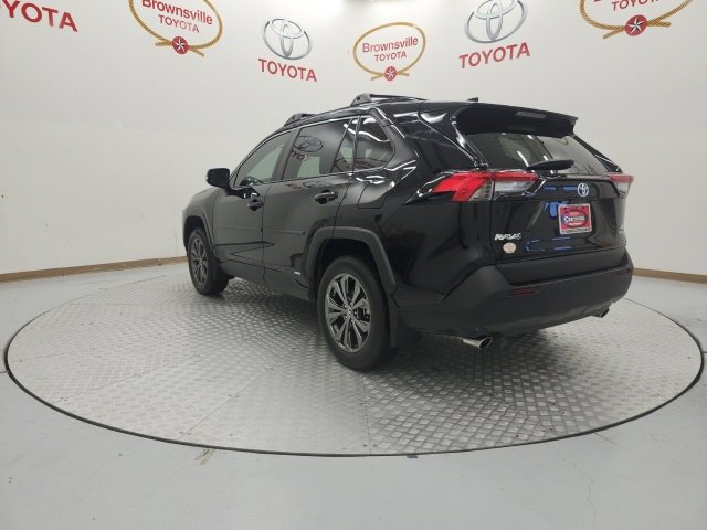 Used 2024 Toyota RAV4 XLE Premium image 6