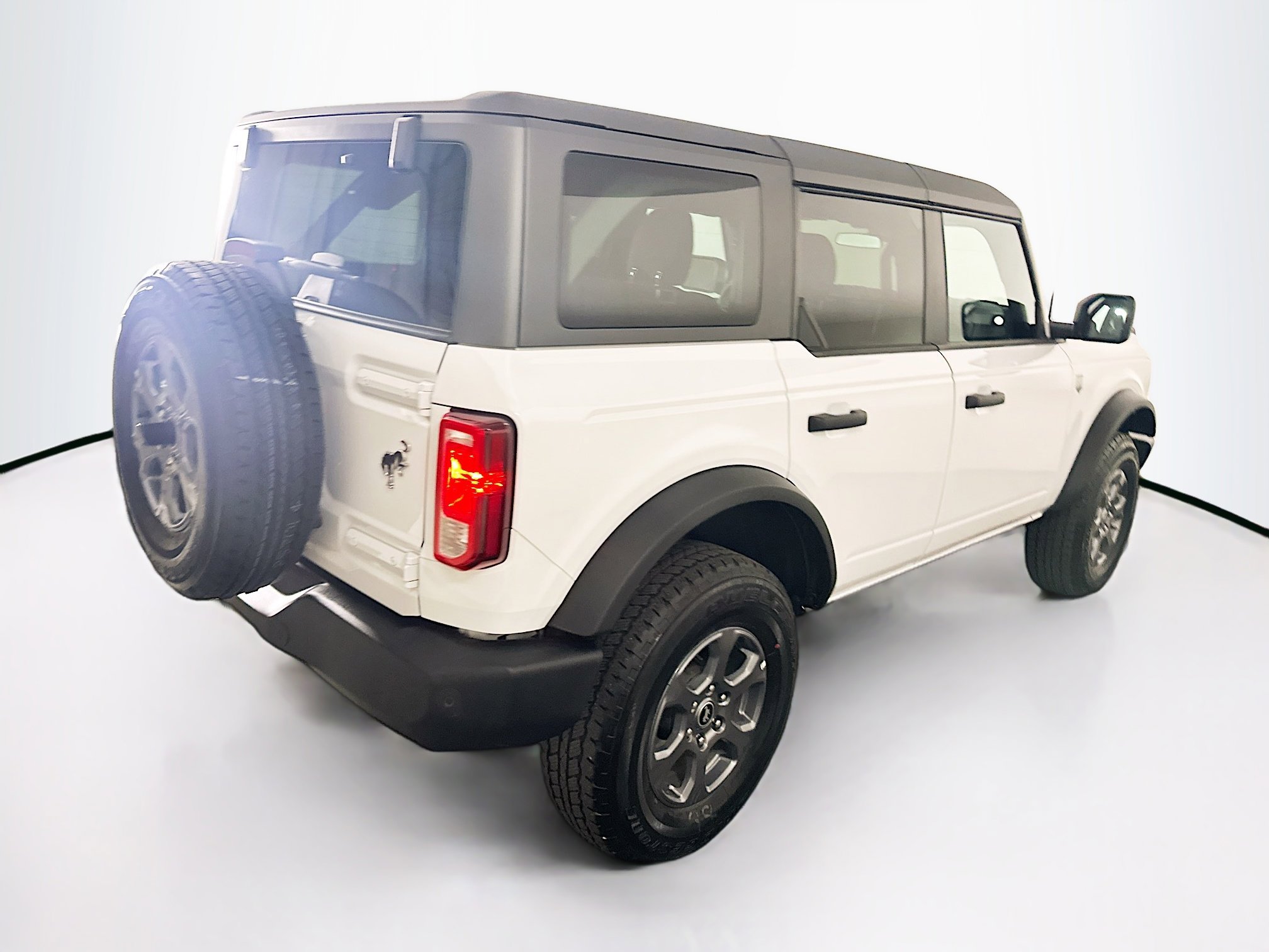 Used 2025 Ford Bronco Big Bend image 9