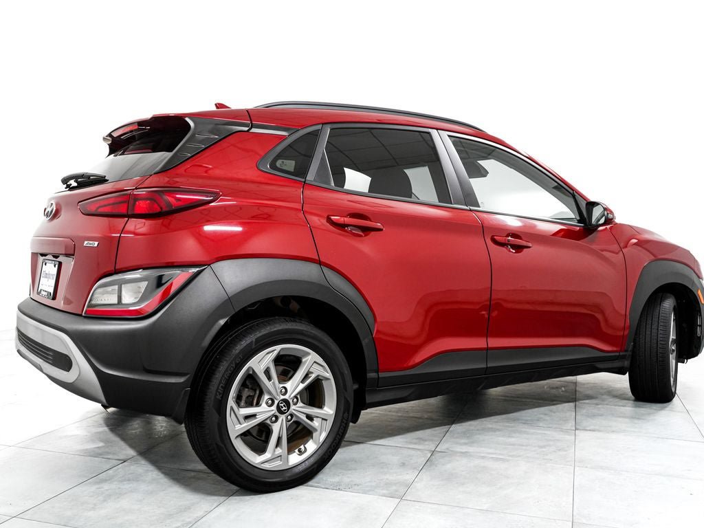Used 2022 Hyundai Kona SEL w/ Cargo Package AWD/4WD image 7