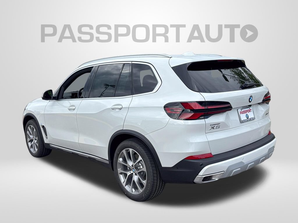 New 2026 BMW X5 M60i AWD/4WD image 3