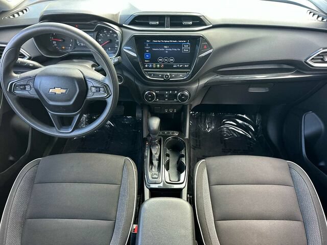 Used 2021 Chevrolet TrailBlazer LT w/ Convenience Package AWD/4WD image 16