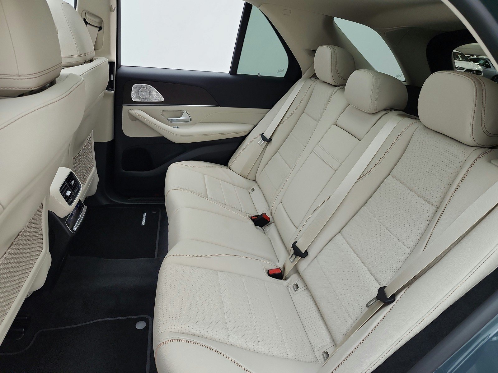New 2027 Mercedes-Benz GLE 450 4MATIC image 11