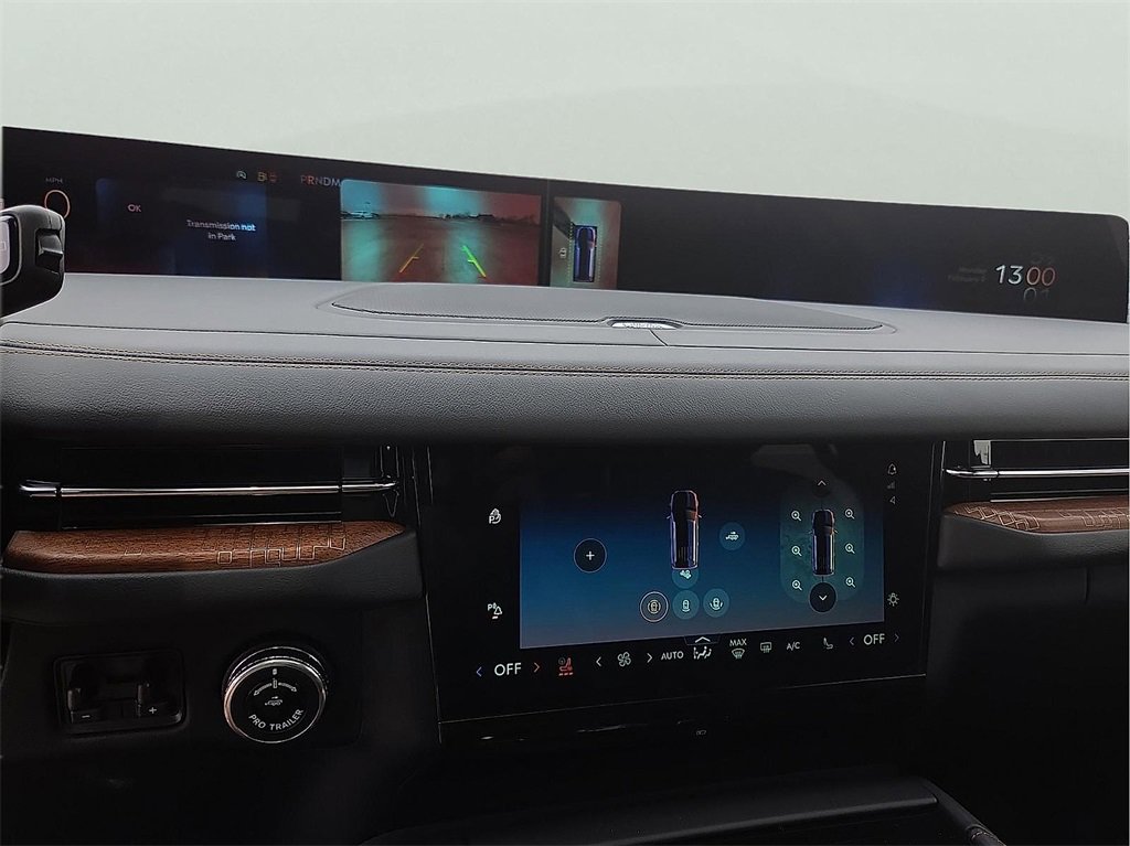 New 2026 Lincoln Navigator L Black Label image 19