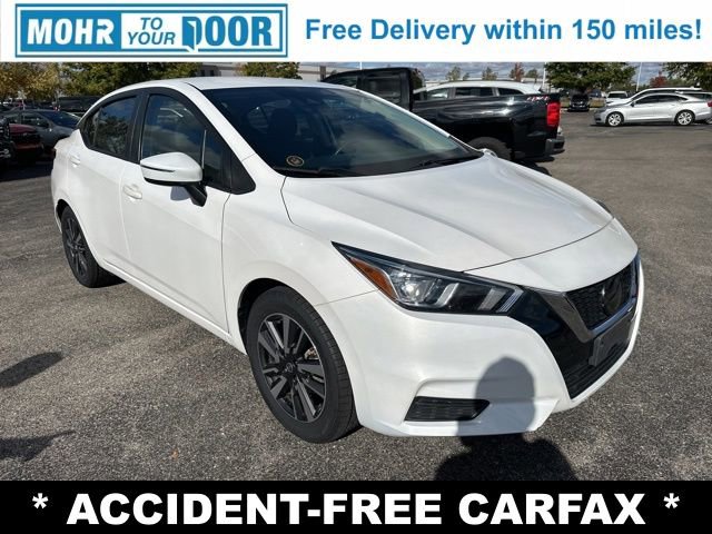 Used 2021 Nissan Versa SV image 3