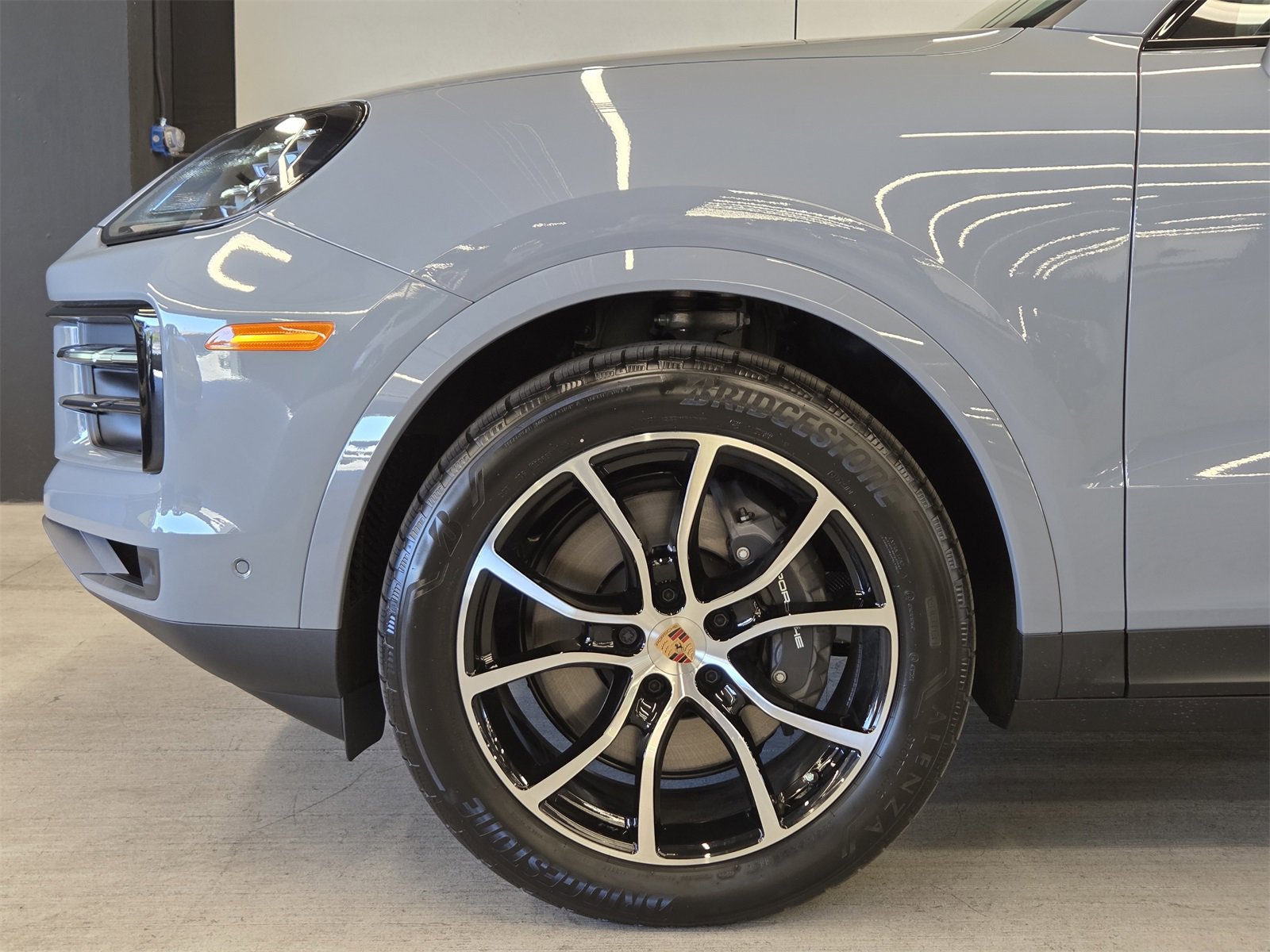 New 2026 Porsche Cayenne image 9