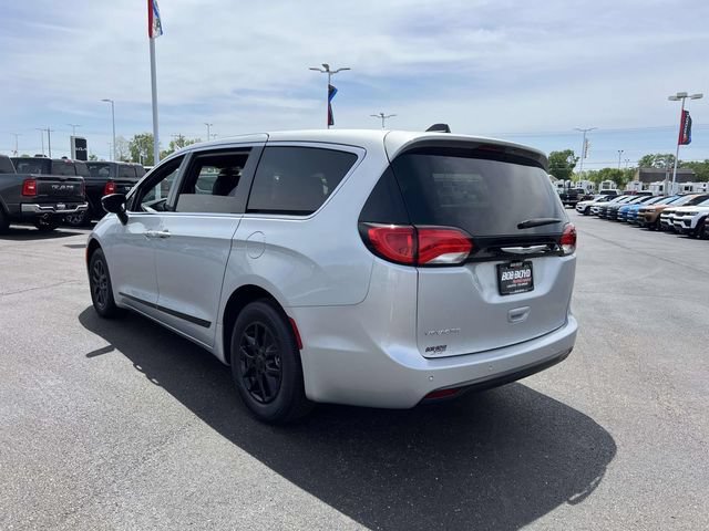 New 2026 Chrysler Voyager LX FWD image 5