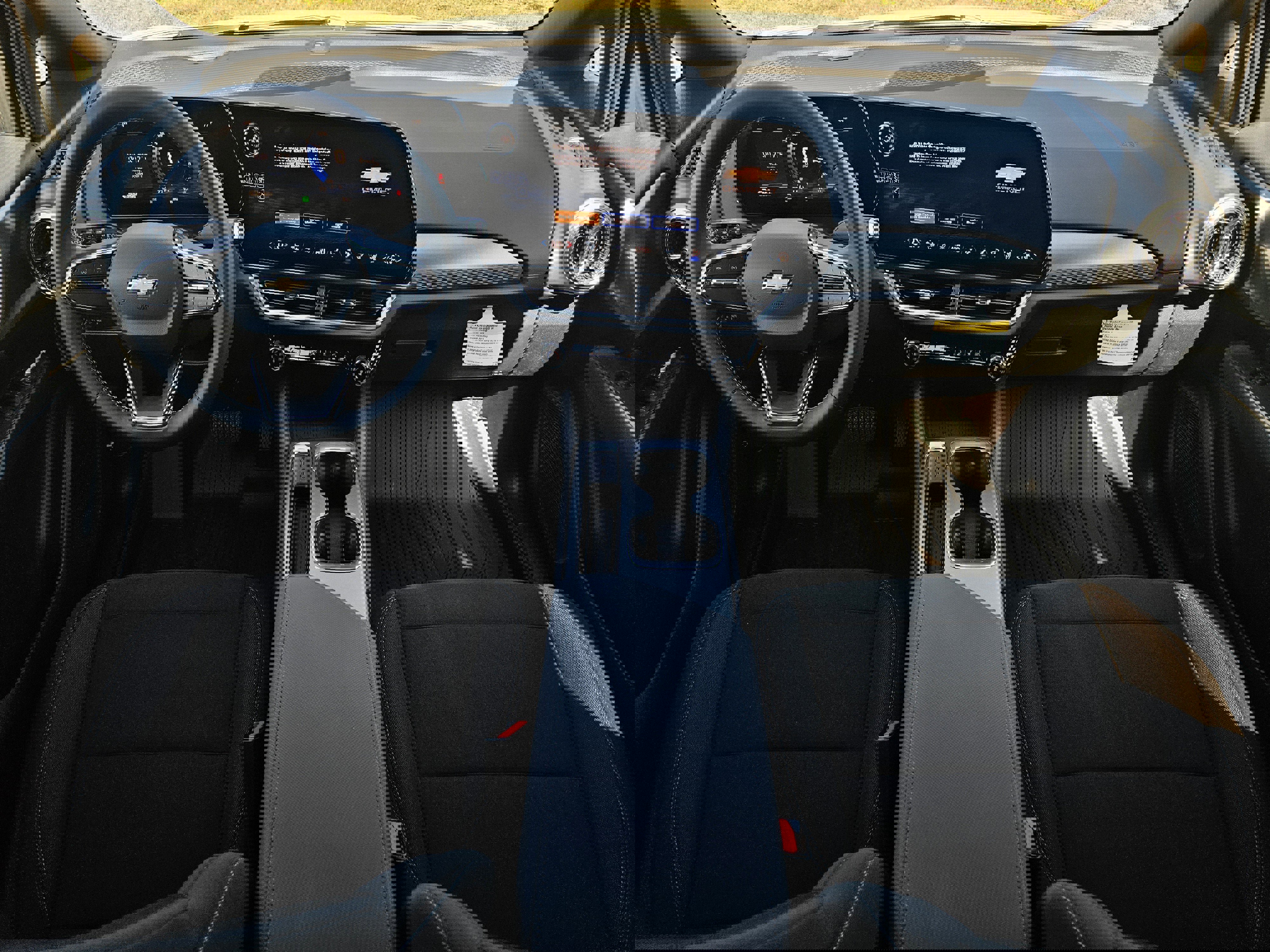 New 2026 Chevrolet Equinox EV LT w/ Comfort Package image 27