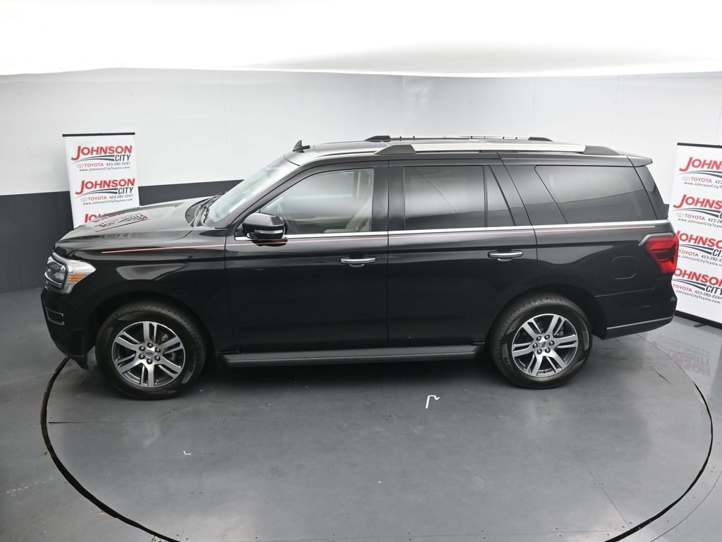 Used 2023 Ford Expedition Limited AWD/4WD image 23