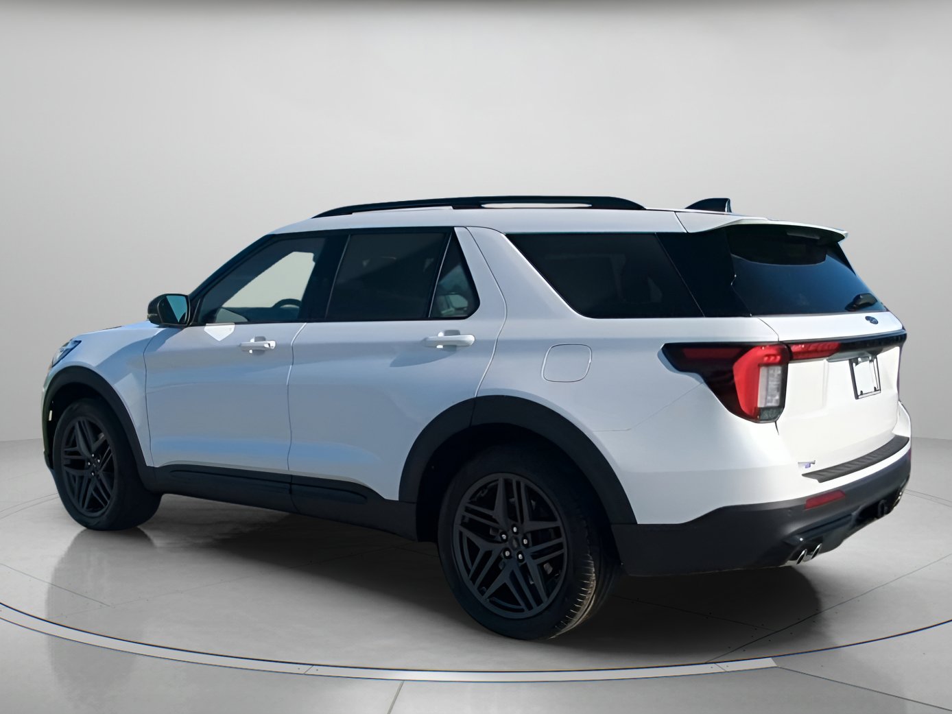New 2026 Ford Explorer ST RWD image 20
