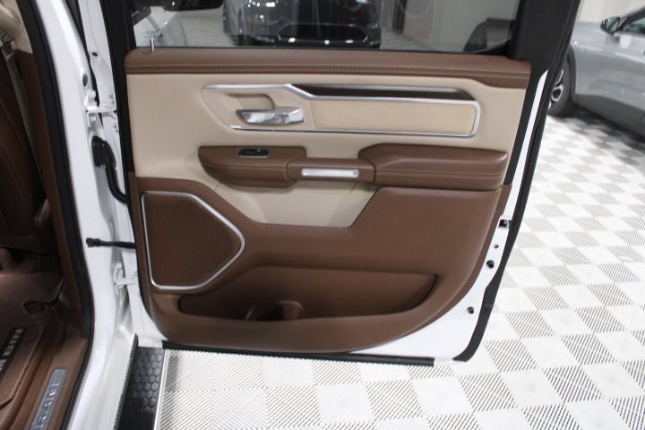 Used 2021 RAM 1500 Laramie AWD/4WD image 27