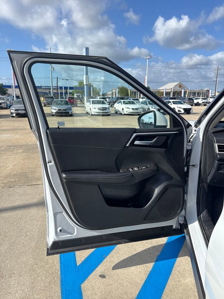 Used 2024 Mitsubishi Outlander SE Black Edition AWD/4WD image 8
