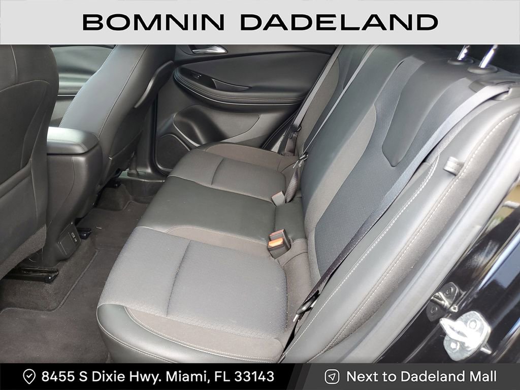 Used 2021 Buick Encore GX Preferred w/ Sport Touring Package image 11