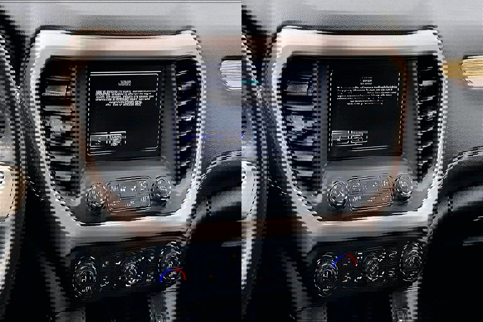 Used 2019 GMC Acadia Denali w/ Technology Package image 6