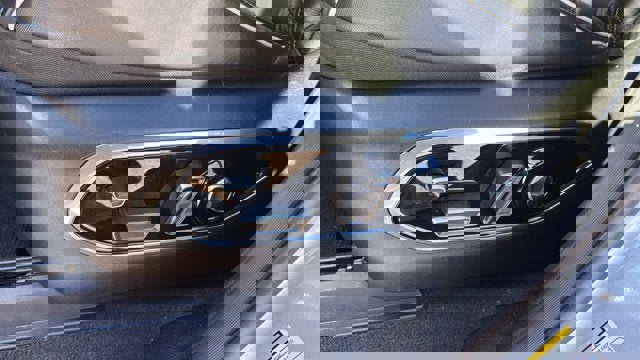 Used 2021 Jeep Grand Cherokee L Summit w/ MOPAR Finishing Package image 14