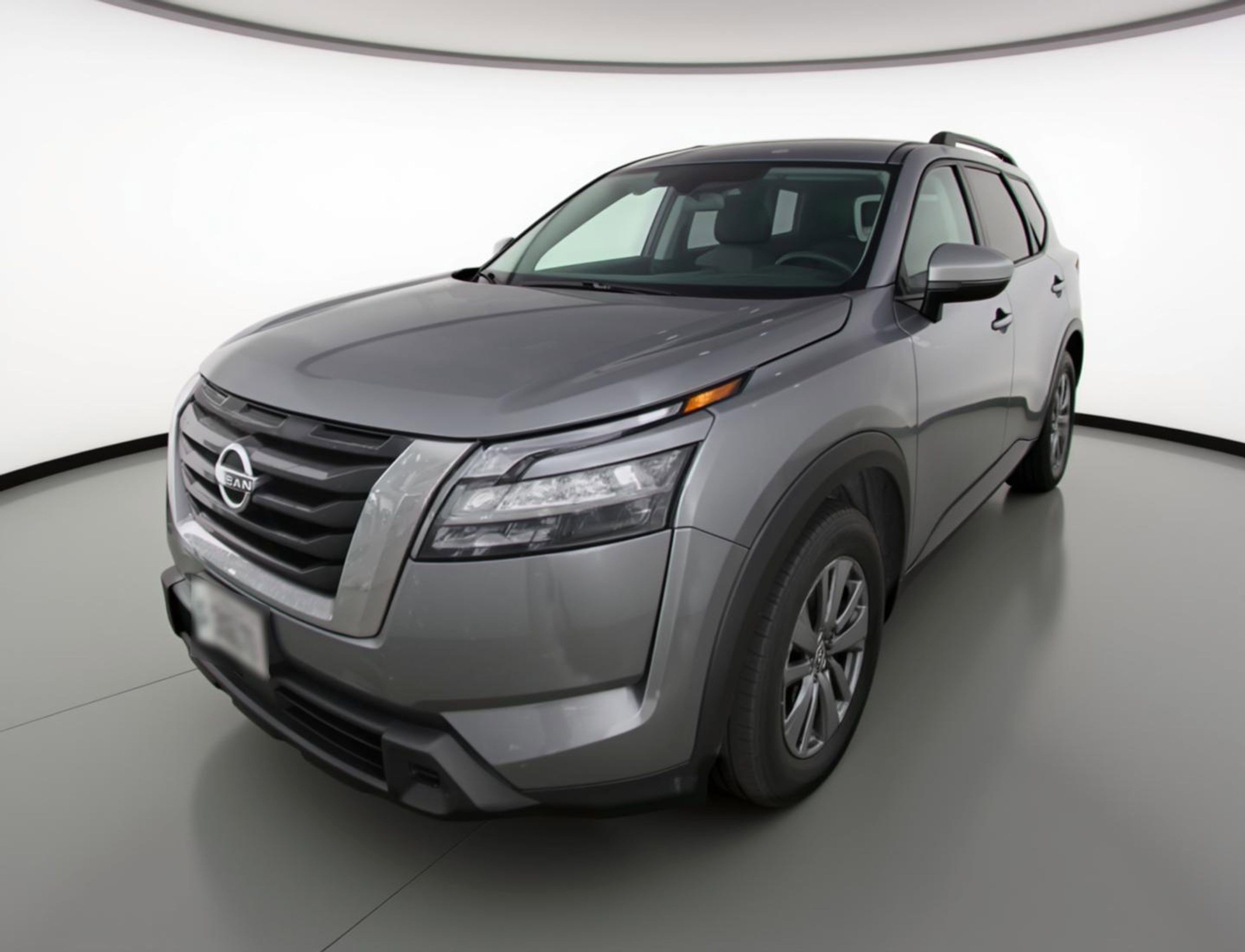 Used 2025 Nissan Pathfinder SV FWD image 3