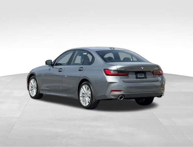 Certified 2023 BMW 330i xDrive Sedan w/ Parking Assistance Package image 5