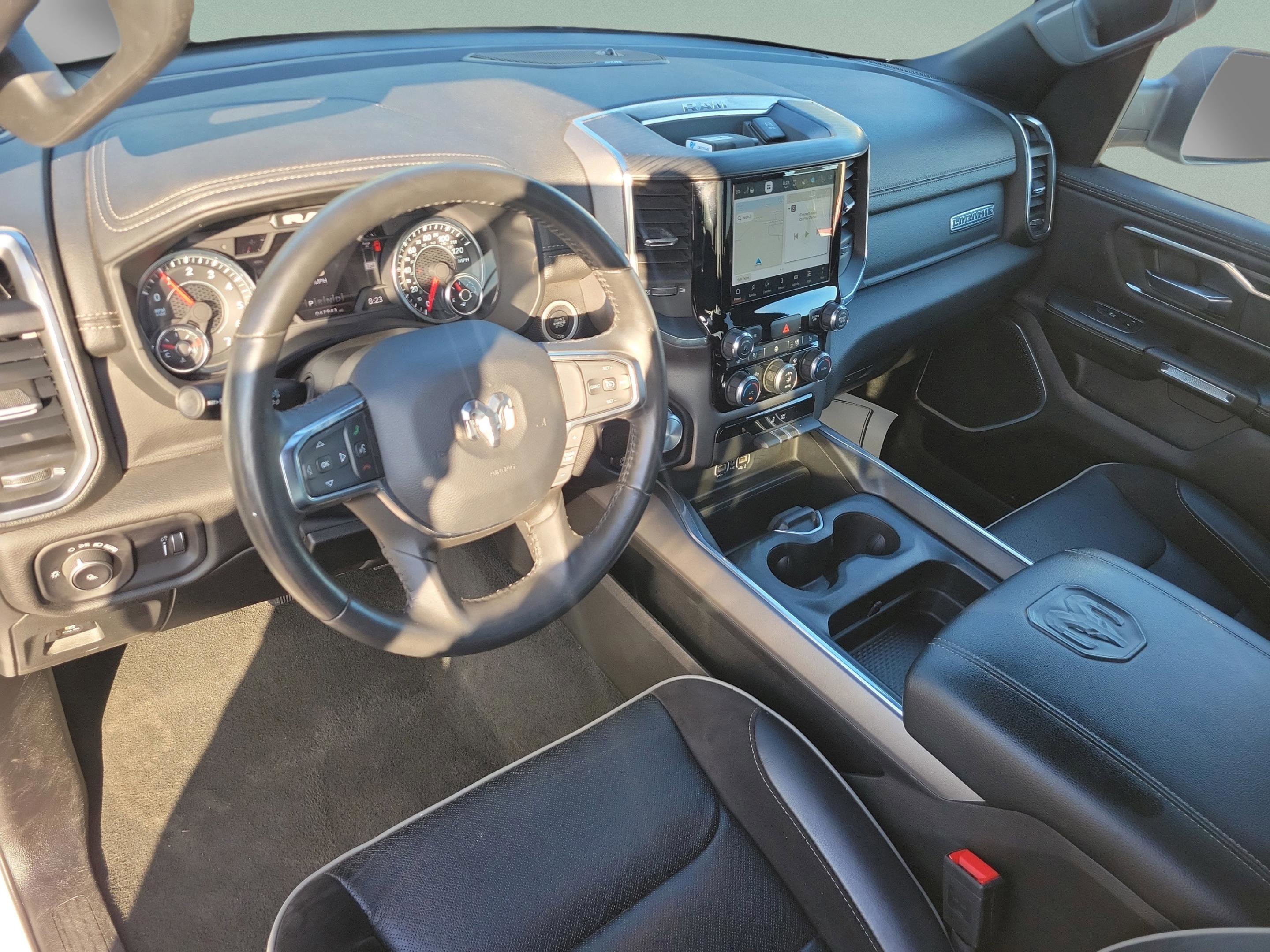 Used 2024 RAM 1500 Laramie image 11