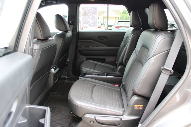 Used 2023 Nissan Pathfinder Rock Creek AWD/4WD image 40