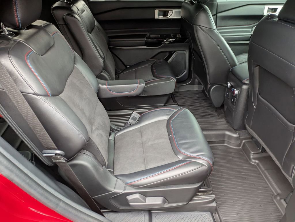 Used 2024 Ford Explorer ST w/ Equipment Group 401A image 25