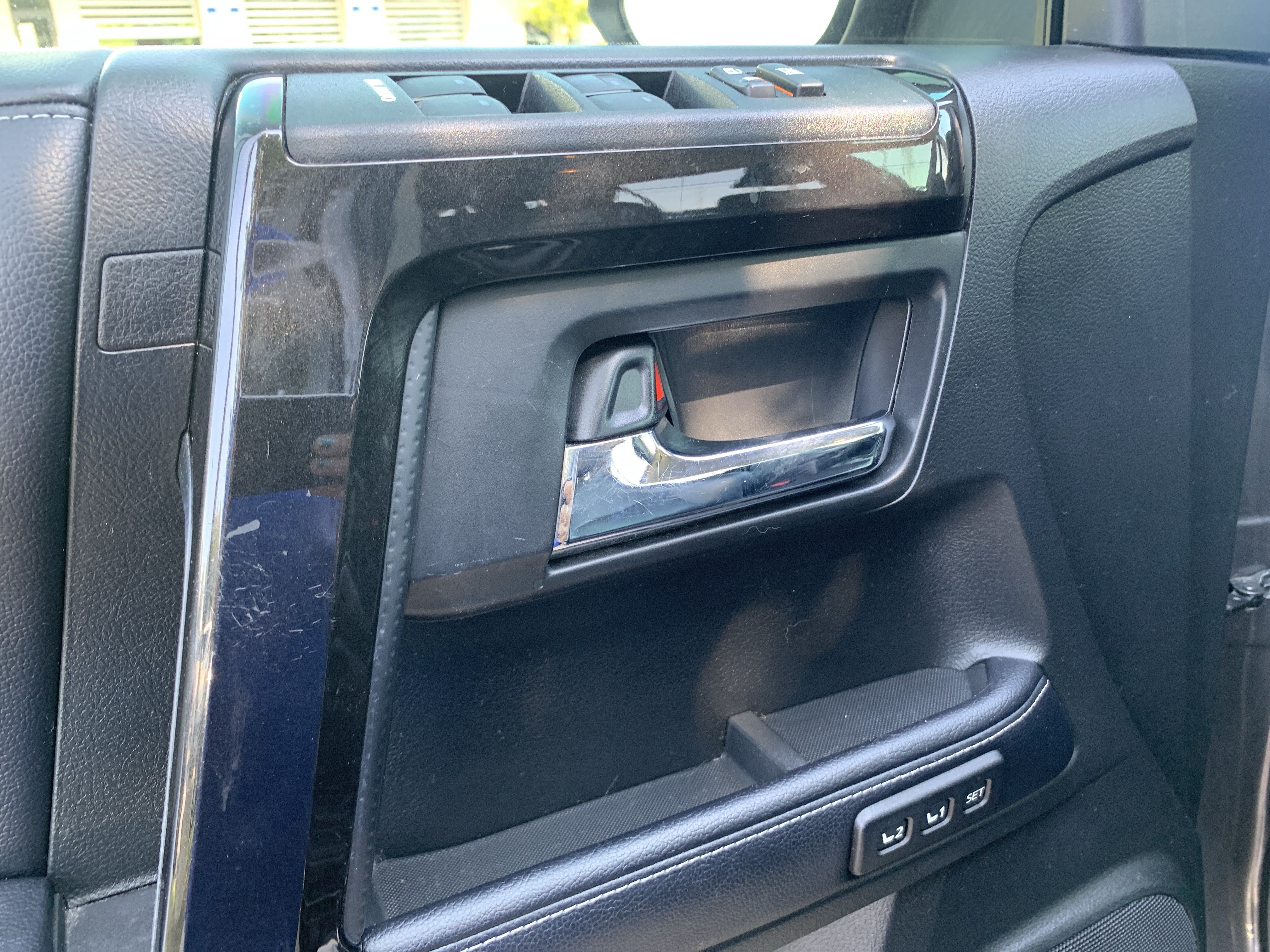 Used 2019 Toyota 4Runner Limited AWD/4WD image 15
