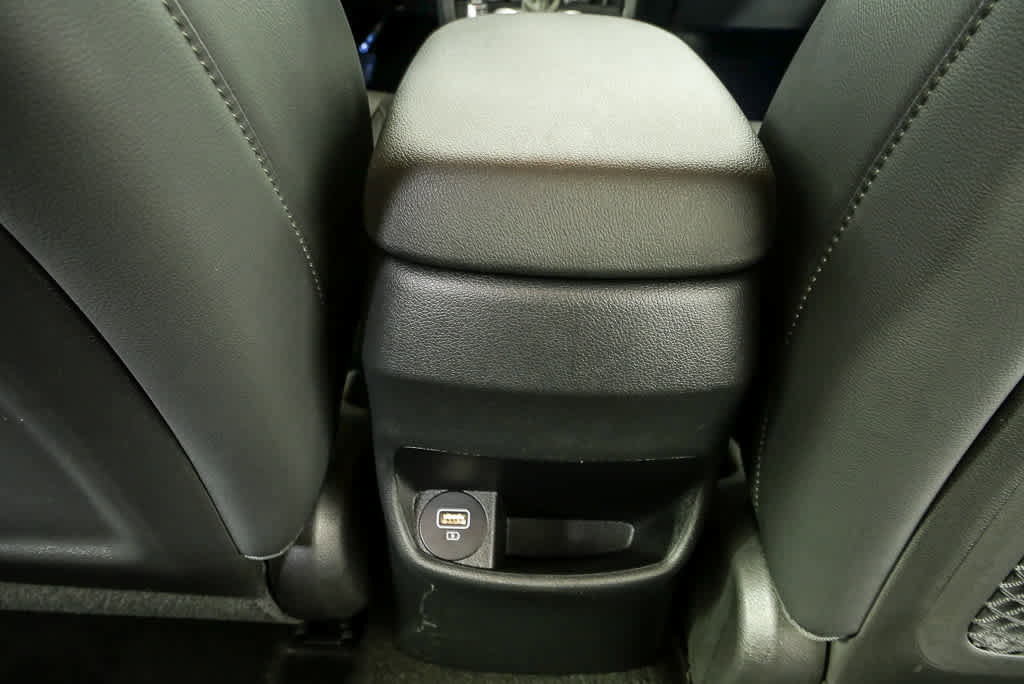 Used 2022 Hyundai Kona Limited image 19