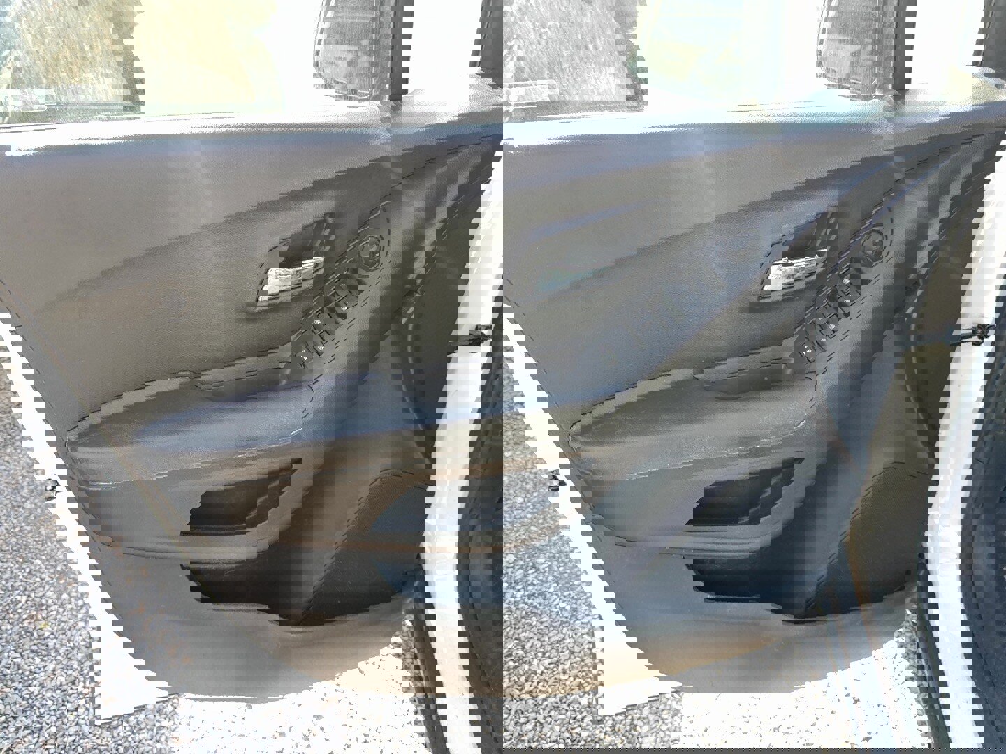 Used 2019 Chevrolet Trax LT w/ LT Convenience Package image 12