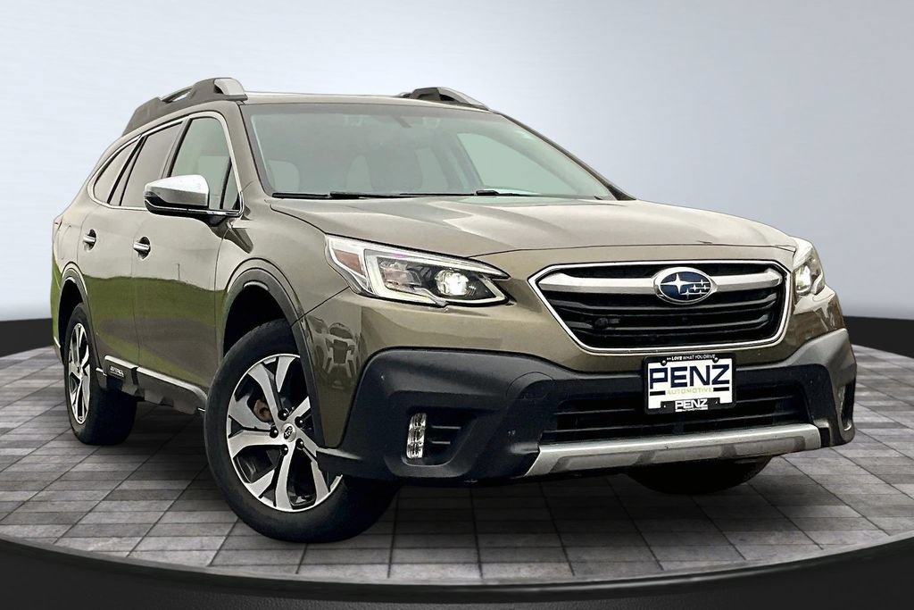 Used 2022 Subaru Outback Touring AWD/4WD image 3