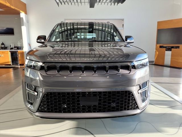 New 2026 Jeep Grand Wagoneer L Limited w/ Premium Group II image 10