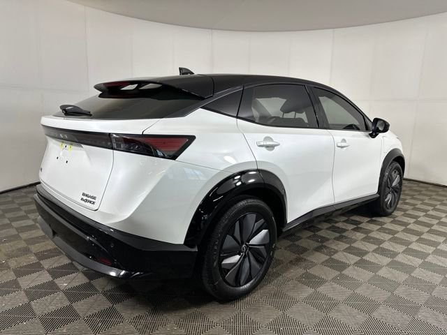 Used 2024 Nissan Ariya AWD image 3