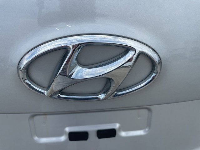 Used 2018 Hyundai Santa Fe Sport image 10