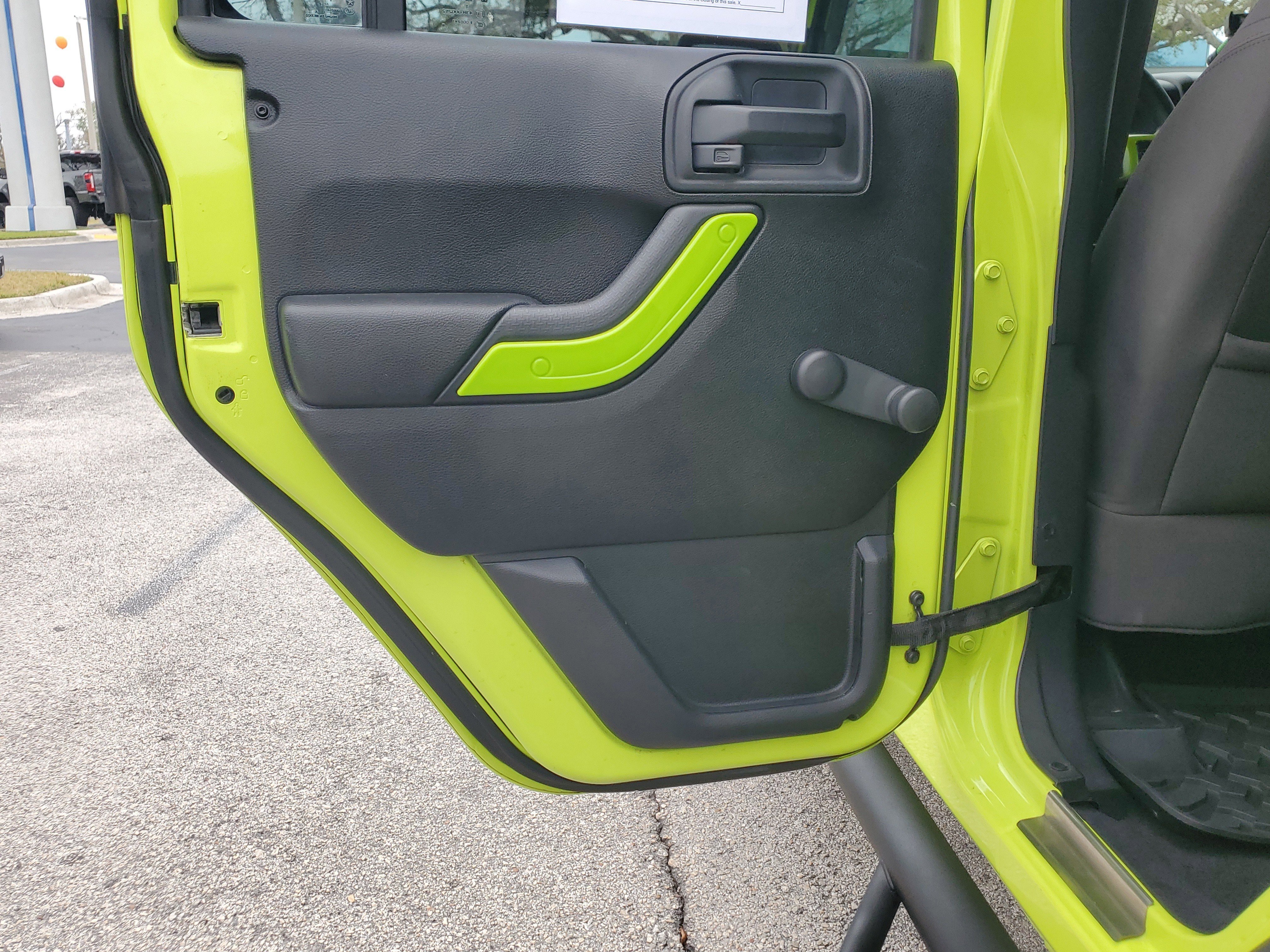 Used 2016 Jeep Wrangler Unlimited Sport w/ Max Tow Package image 11