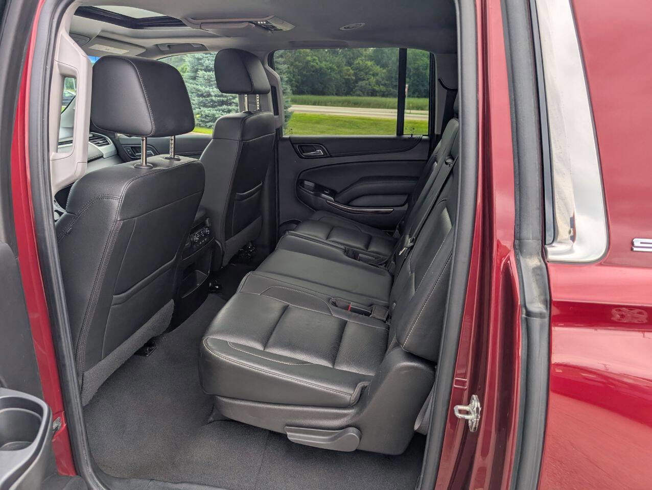 Used 2019 GMC Yukon XL SLT w/ Open Road Package image 14