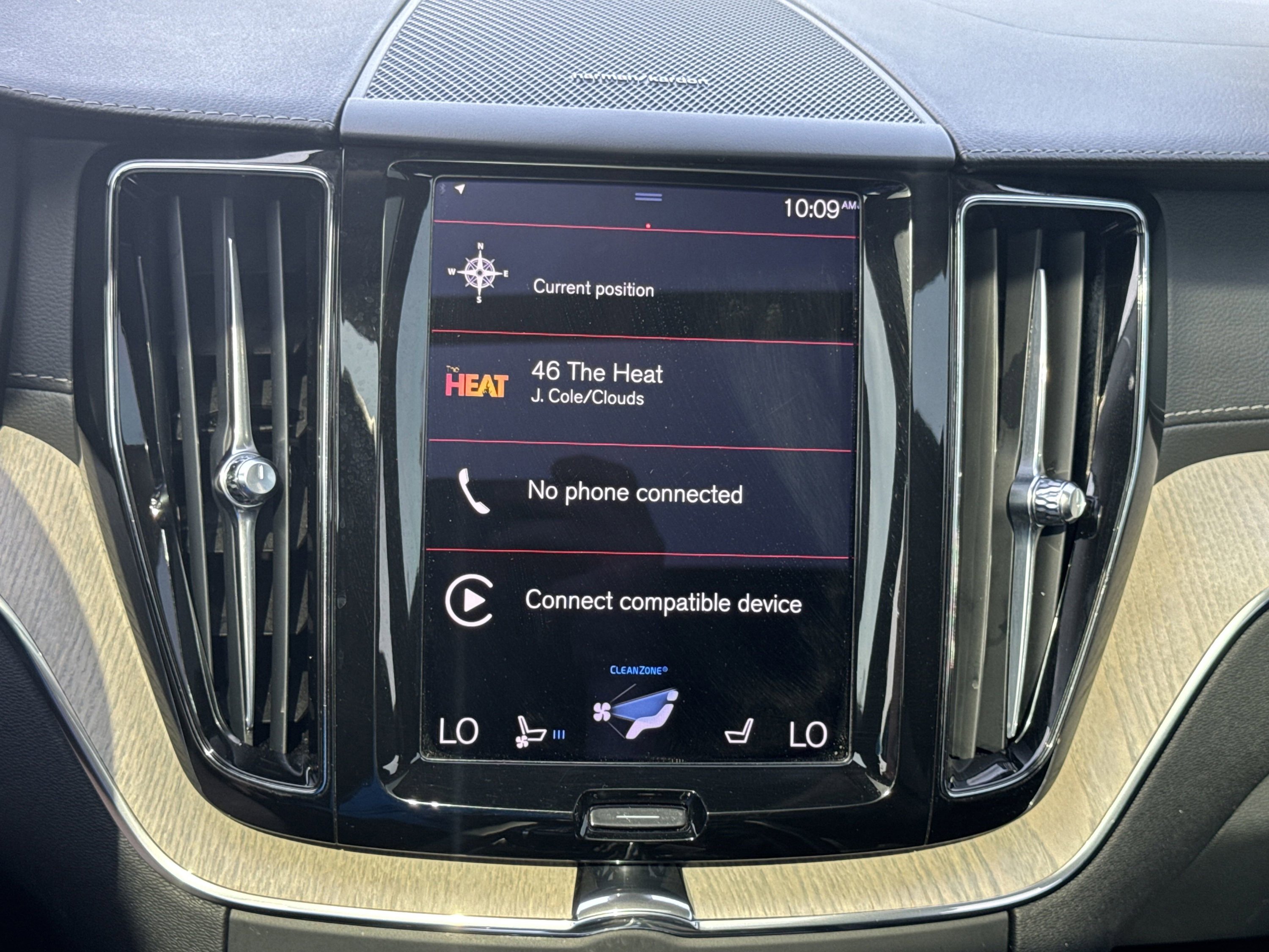 Used 2021 Volvo XC60 T5 Inscription image 47