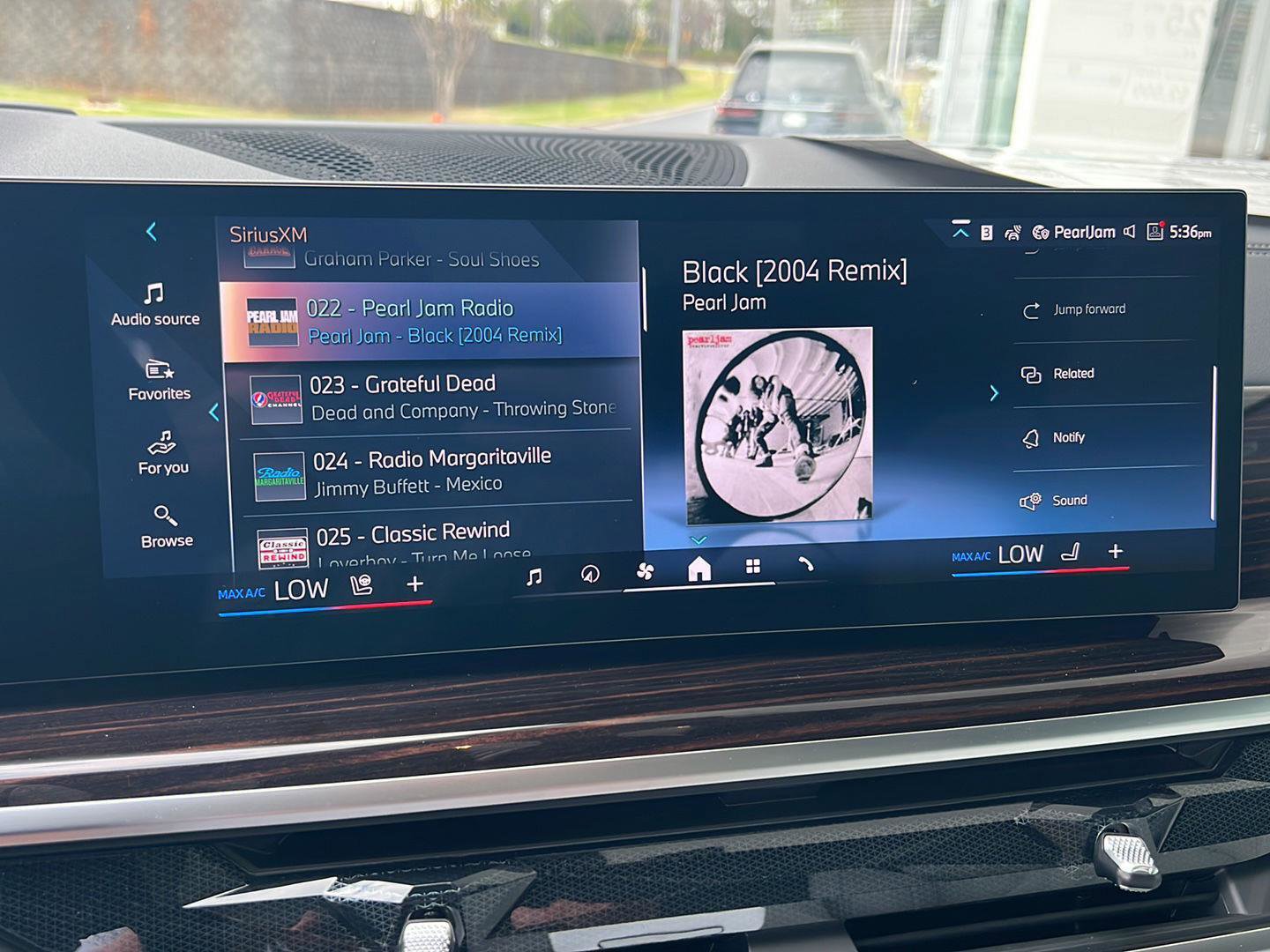 New 2026 BMW X5 xDrive40i w/ M Sport Package image 23