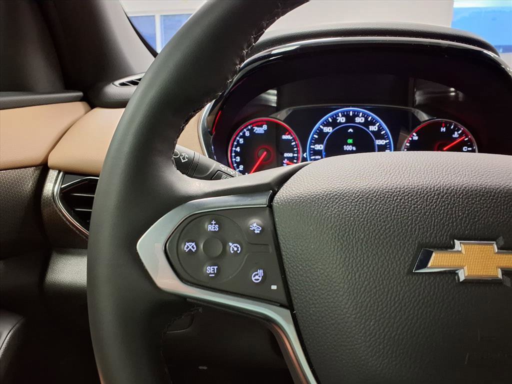 Used 2023 Chevrolet Traverse Premier image 29