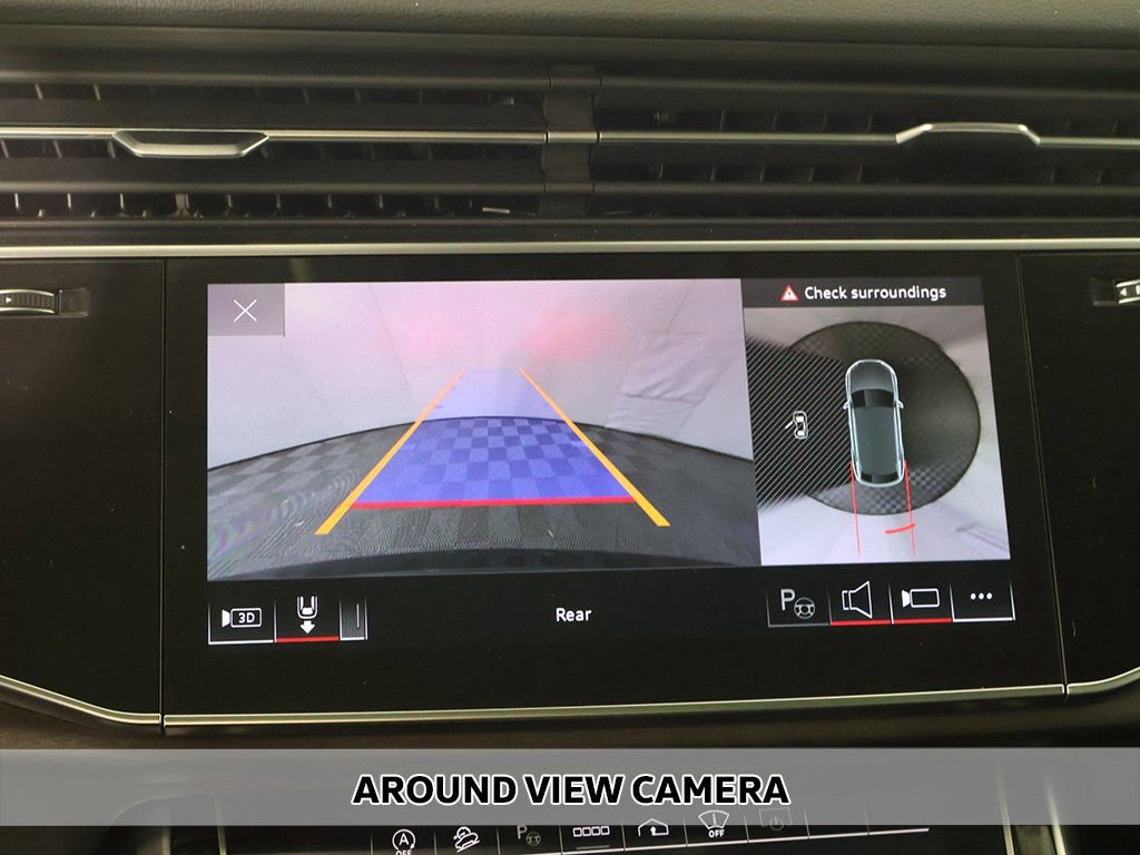 Used 2023 Audi Q8 Prestige w/ Prestige Package image 7