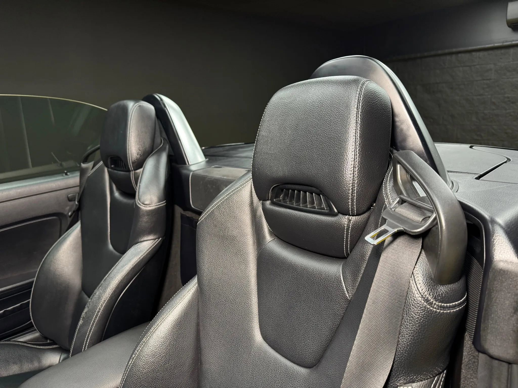 Used 2017 Mercedes-Benz SLC 300 w/ Premium 1 Package image 55