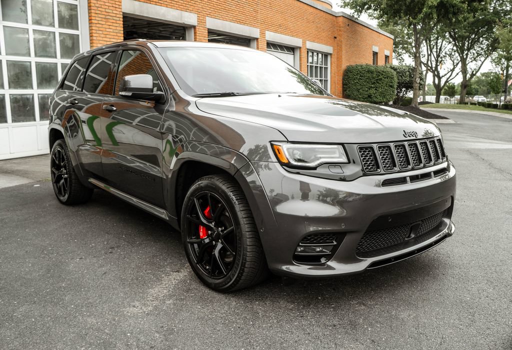 Used 2020 Jeep Grand Cherokee SRT AWD/4WD image 6