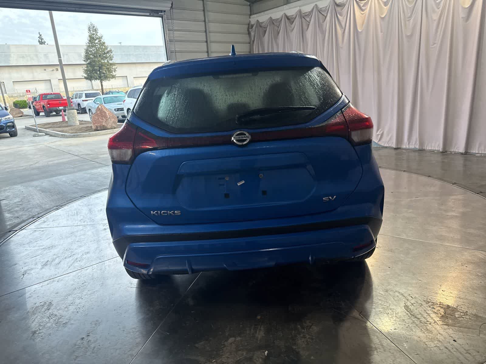 Used 2021 Nissan Kicks SV image 6