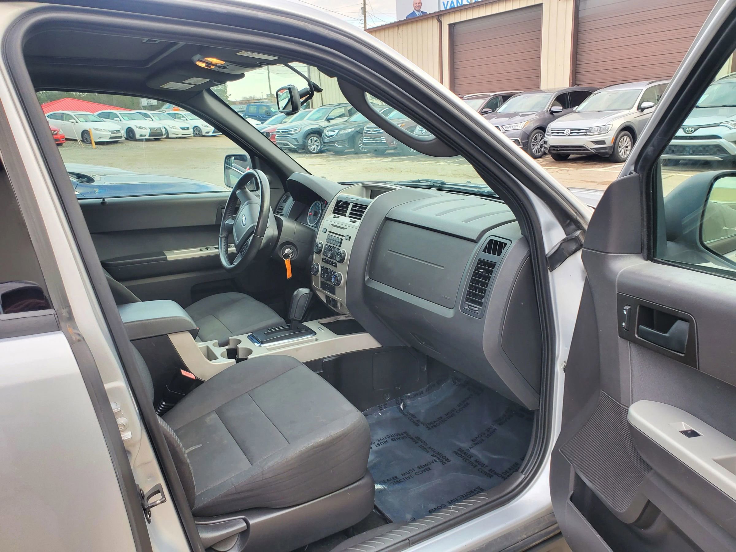 Used 2012 Ford Escape XLT image 19