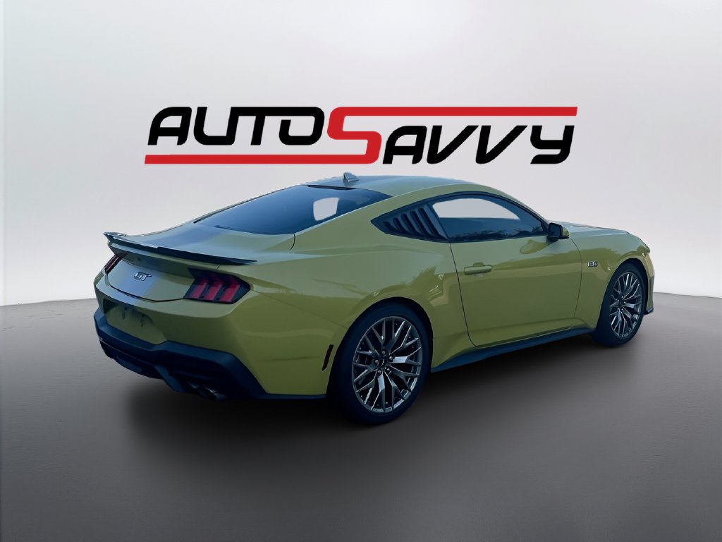 Used 2025 Ford Mustang GT Premium RWD image 7