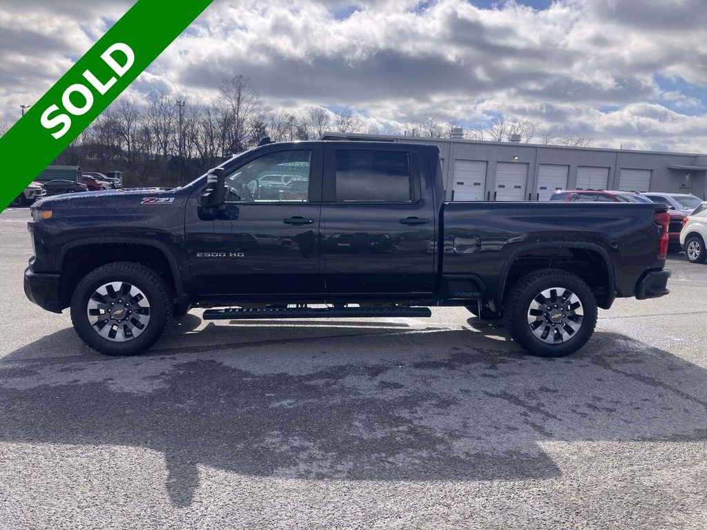 Used 2024 Chevrolet Silverado 2500 Custom w/ Custom Value Package image 7